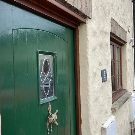 Cottage With Hot Tub In Pembrokeshire Haverfordwest Buitenkant foto